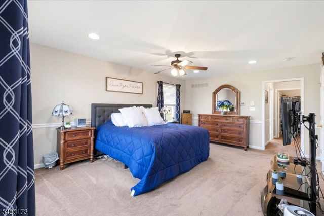 1 Tanager Dr, Raritan Twp., NJ 08551