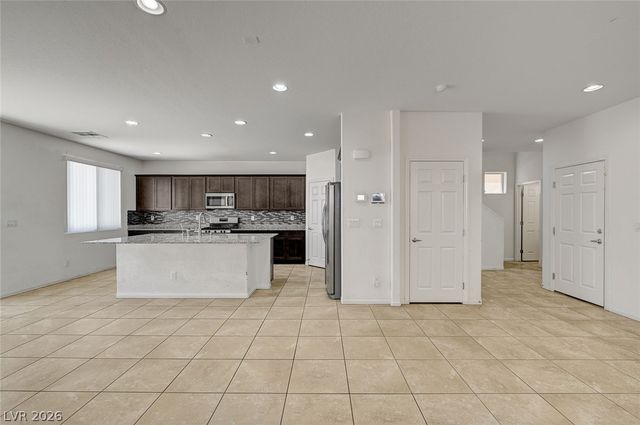 4620 High Anchor Street, Las Vegas, NV 89121
