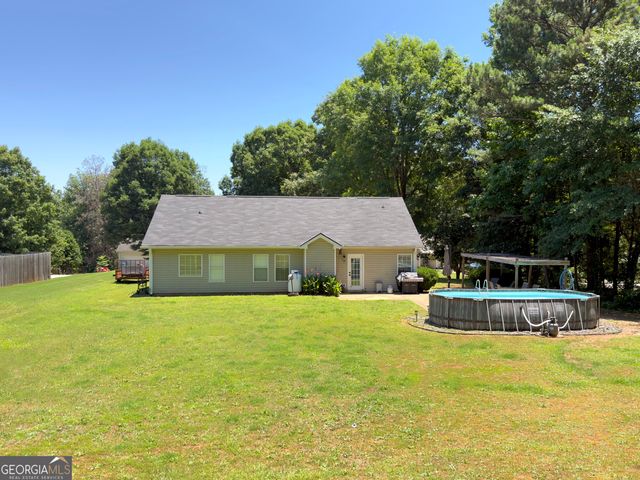 325 Wild Turkey Lane, Locust Grove, GA 30248