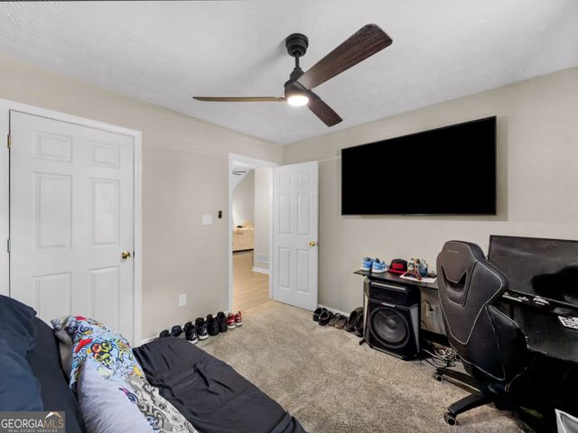 325 Wild Turkey Lane, Locust Grove, GA 30248