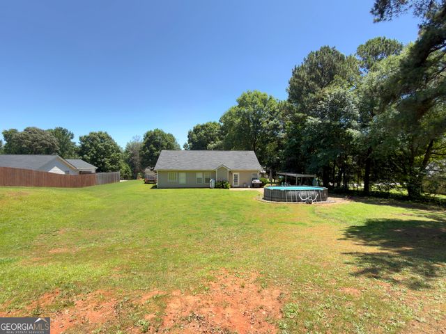 325 Wild Turkey Lane, Locust Grove, GA 30248