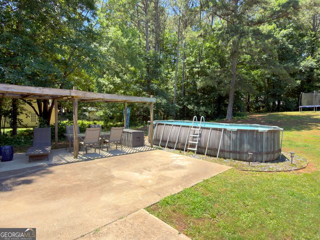 325 Wild Turkey Lane, Locust Grove, GA 30248