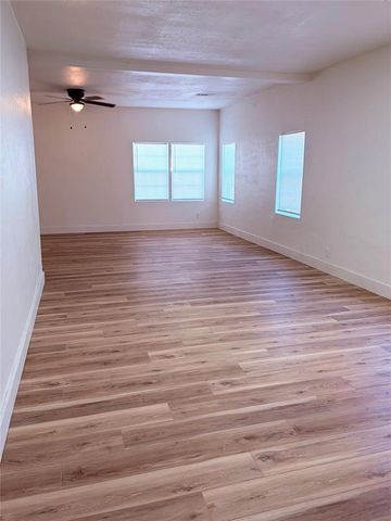 1622 N Louisa Avenue, Shawnee, OK 74804