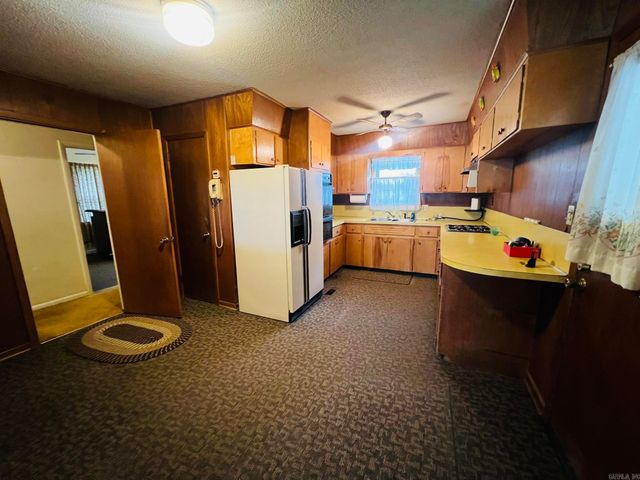 916 Southeastern Avenue, Jacksonville, AR 72076