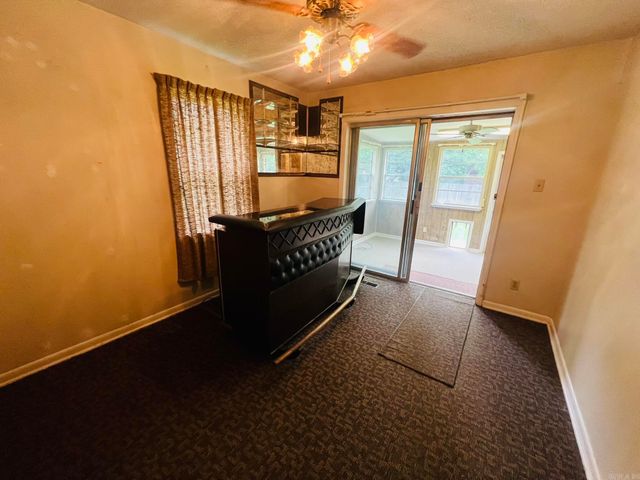 916 Southeastern Avenue, Jacksonville, AR 72076