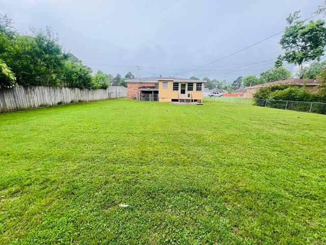 916 Southeastern Avenue, Jacksonville, AR 72076