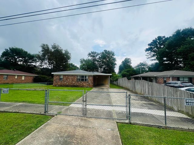 916 Southeastern Avenue, Jacksonville, AR 72076