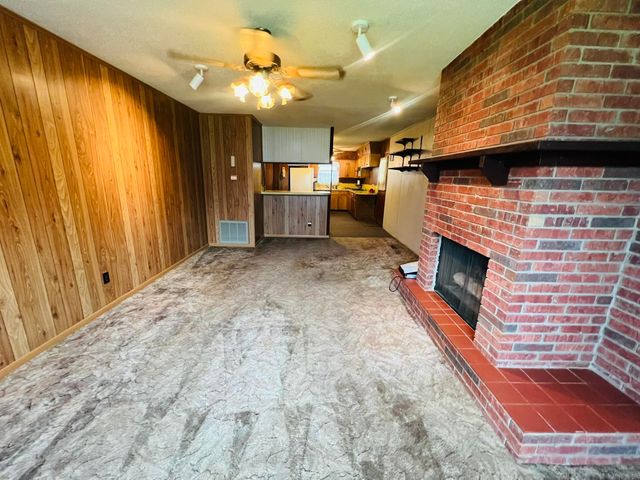 916 Southeastern Avenue, Jacksonville, AR 72076