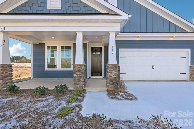 605 Banter Lane 37, Cramerton, NC 28032