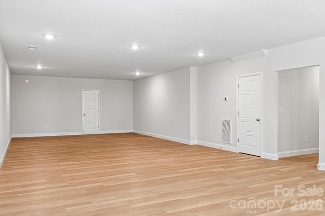 605 Banter Lane 37, Gastonia, NC 28056