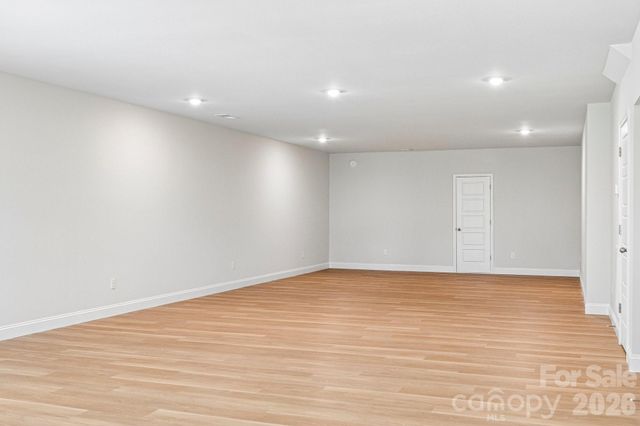 605 Banter Lane 37, Gastonia, NC 28056