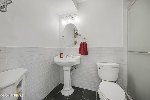 292 Summerhill Road, East Brunswick, NJ 08816