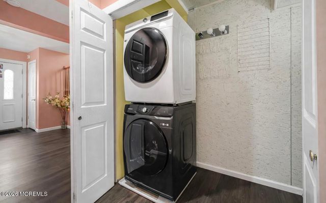 292 Summerhill Road, East Brunswick, NJ 08816