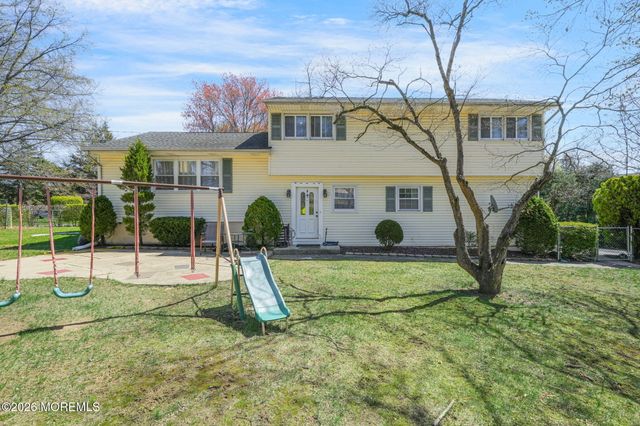 292 Summerhill Road, East Brunswick, NJ 08816