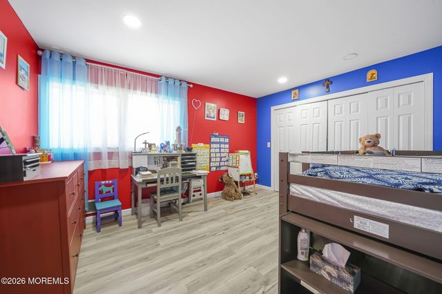 292 Summerhill Road, East Brunswick, NJ 08816