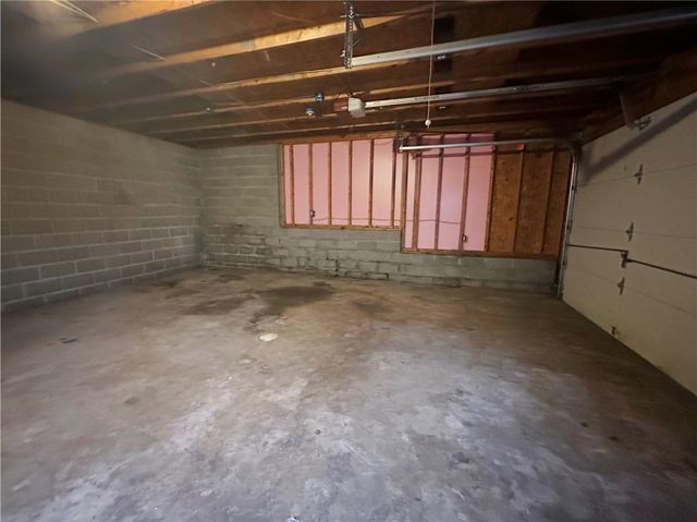 613 Duquesne Ave, Canonsburg, PA 15317