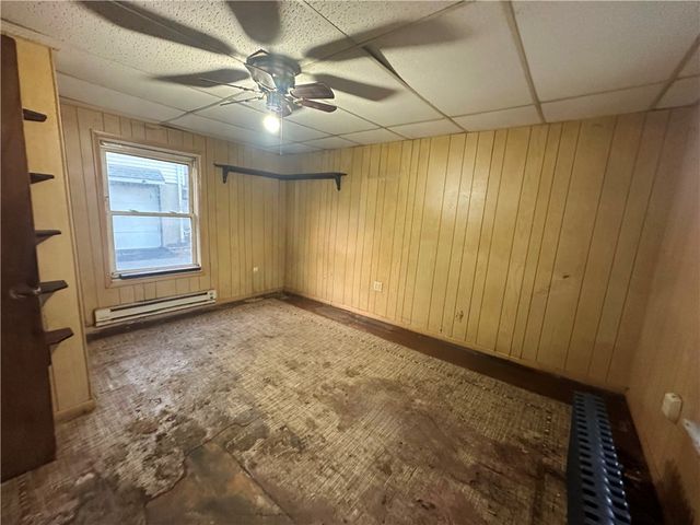 613 Duquesne Ave, Canonsburg, PA 15317