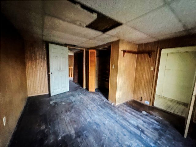 613 Duquesne Ave, Canonsburg, PA 15317