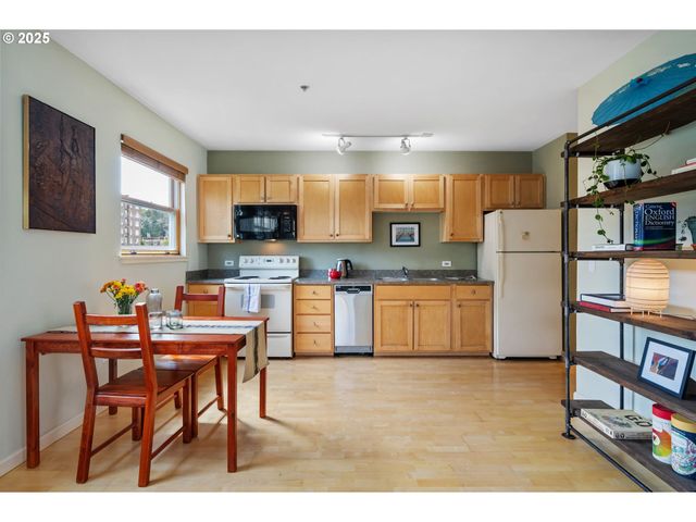 1134 Sw JEFFERSON St 506, Portland, OR 97201