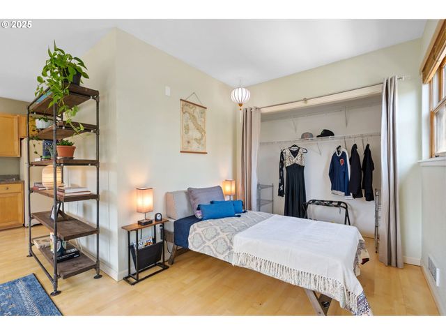 1134 Sw JEFFERSON St 506, Portland, OR 97201