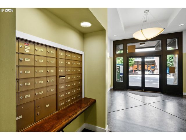 1134 Sw JEFFERSON St 506, Portland, OR 97201