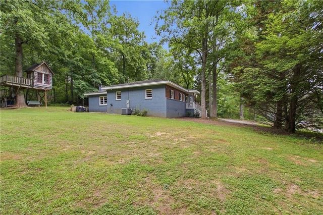 372 Gabrels Drive, Clarkesville, GA 30523