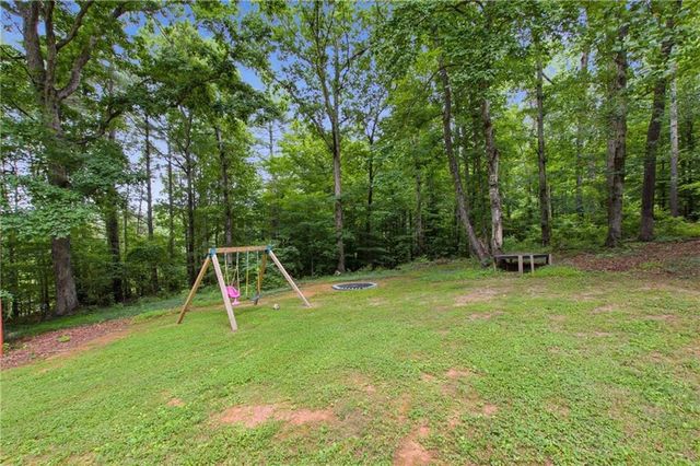 372 Gabrels Drive, Clarkesville, GA 30523