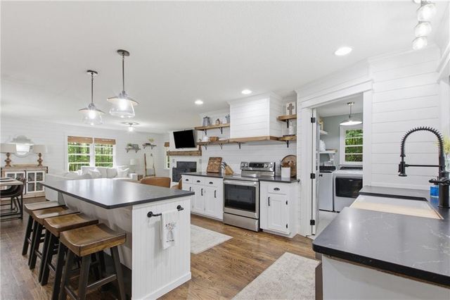 372 Gabrels Drive, Clarkesville, GA 30523