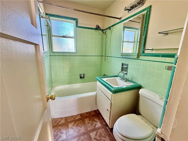 1133 Darmak Drive, Las Vegas, NV 89102