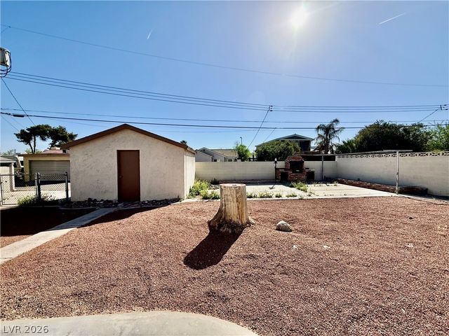 1133 Darmak Drive, Las Vegas, NV 89102