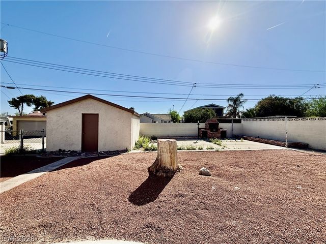 1133 Darmak Drive, Las Vegas, NV 89102