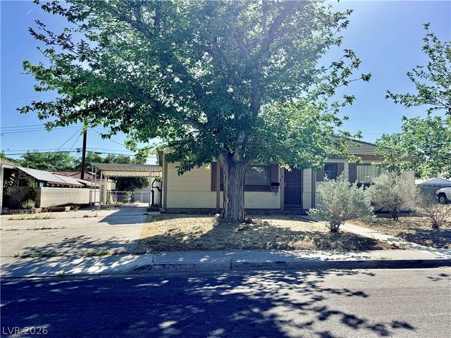 1133 Darmak Drive, Las Vegas, NV 89102