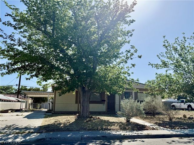 1133 Darmak Drive, Las Vegas, NV 89102