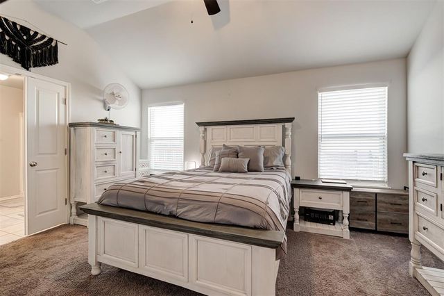 465 Compass Drive, Yukon, OK 73099