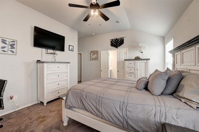 465 Compass Drive, Yukon, OK 73099