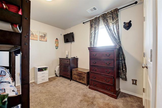 465 Compass Drive, Yukon, OK 73099