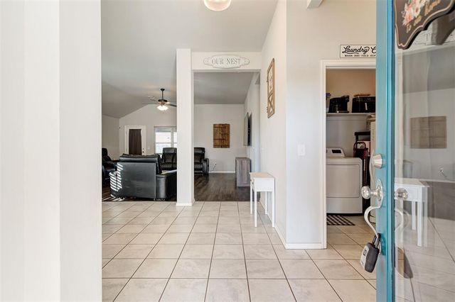 465 Compass Drive, Yukon, OK 73099