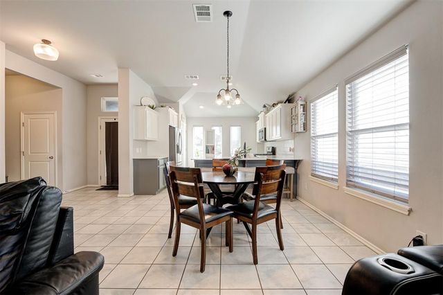 465 Compass Drive, Yukon, OK 73099