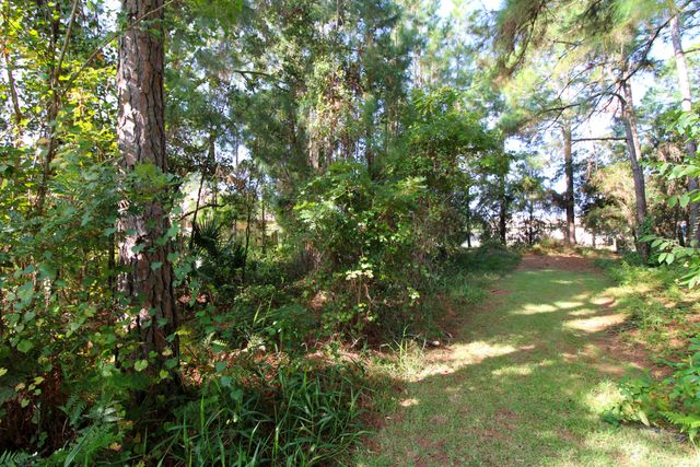 1621 Mauna Kea Court, Gulf Breeze, FL 32563
