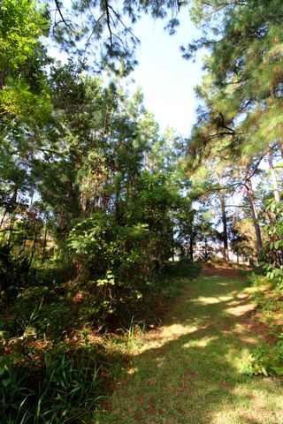 1621 Mauna Kea Court, Gulf Breeze, FL 32563