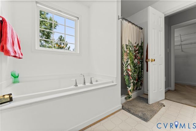 109 N Macon Ter, Ashland, VA 23005