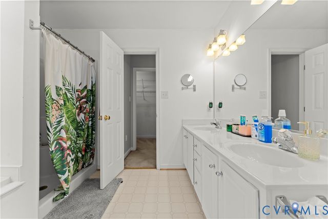 109 N Macon Ter, Ashland, VA 23005