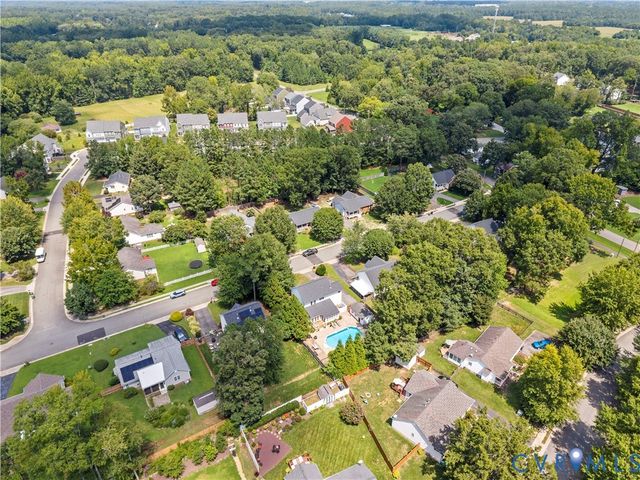 109 N Macon Ter, Ashland, VA 23005