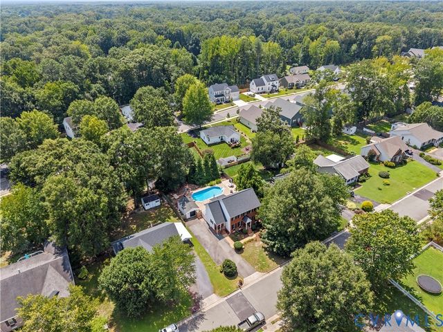 109 N Macon Ter, Ashland, VA 23005