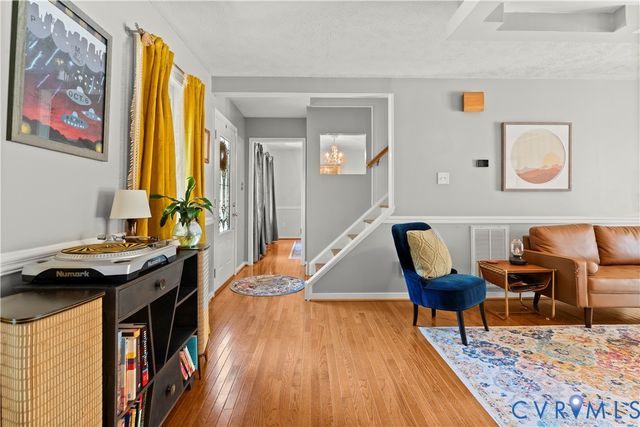 109 N Macon Ter, Ashland, VA 23005