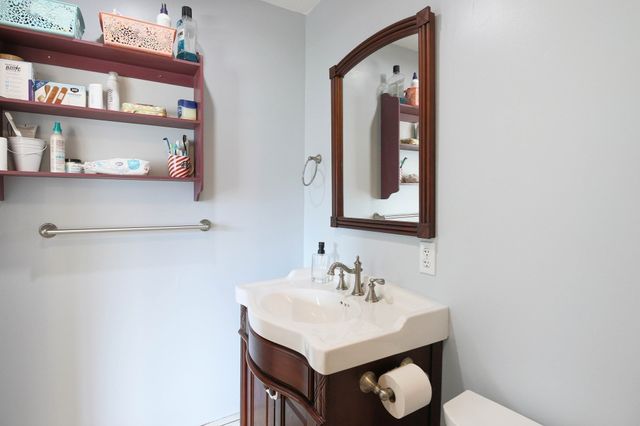 12 Brightside St, Millbury, MA 01527