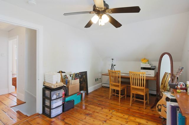 12 Brightside St, Millbury, MA 01527