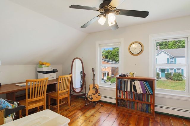 12 Brightside St, Millbury, MA 01527