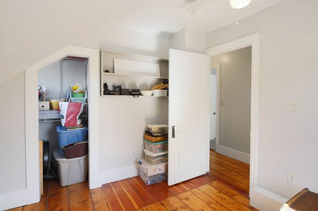 12 Brightside St, Millbury, MA 01527