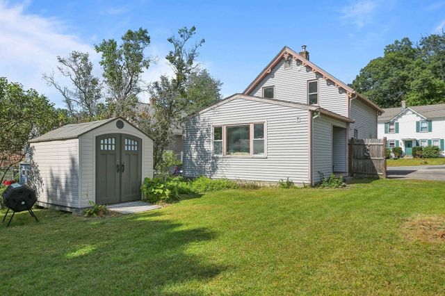 12 Brightside St, Millbury, MA 01527